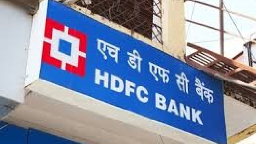 HDFC Bank 9000 crore loan sale
