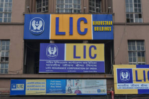 lic share price