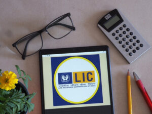 lic share price