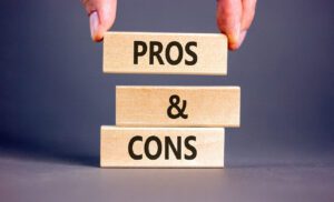 Pros and cons of mutual funds