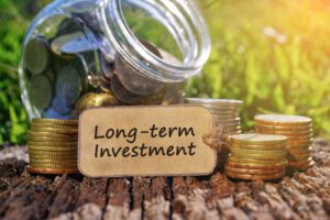 long term vs short term stock investment