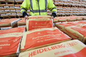 Adani Group HeidelbergCement acquisition